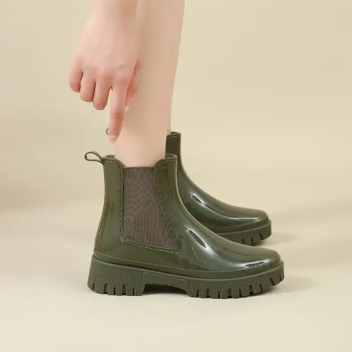 Bottes de pluie imperméables pour femmes, bottes en caoutchouc pour femmes, chaussures de cuisine non aldes, imperméables, résistantes à l'huile, gales épaisses, travail de jardin