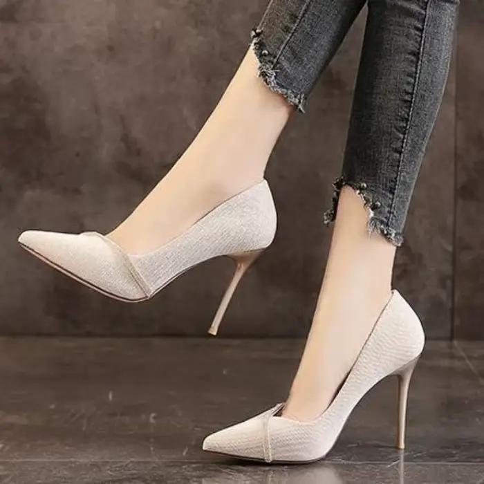 Chaussures pour femmes élégantes talons fins hauts bout pointu pompes à talons aiguilles mariage soirée chic et glamour