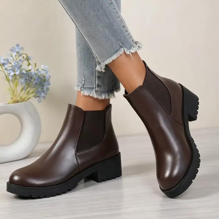 Bottines pour femmes à talon épais et plateforme, style britannique, semelle épaisse, talons moyens, bottines Chelsea décontractées pour l'automne et l'hiver, chaussures décontractées.