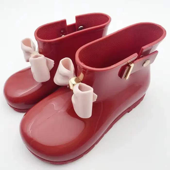 Bottes de pluie décontractées pour filles Four Seasons Jelly Girl, bottes courtes imperméables pour enfants, semelle souple, nœud mignon, chaussures de pluie pour enfants, chaussures décontractées