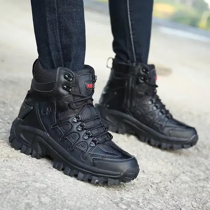 Bottes militaires pour hommes