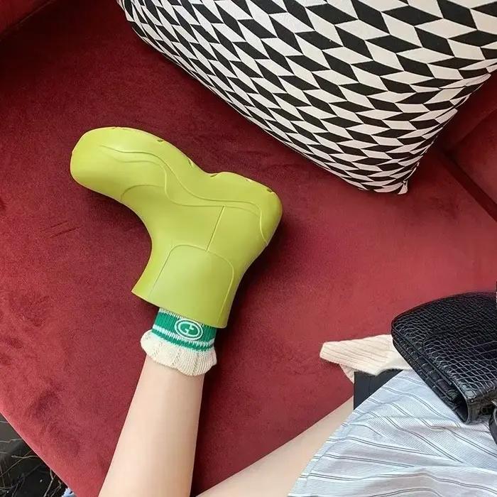 Bottes de pluie minimalistes de couleur unie pour femmes