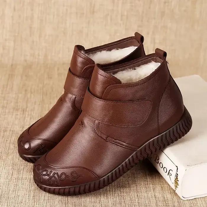 Bottines chaudes en fourrure épaisse pour femmes âgées, bottines courtes en croûte de cuir, en peluche, pour grand-mère, antidérapantes, en laine, nouvelle collection hiver