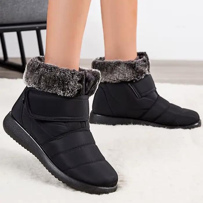 Bottes de neige élégantes en caoutchouc avec doublure en peluche courte pour femmes, résistantes à l'eau, bout rond, talon bas, style moderne, bottes de neige KUIDFAR pour hiver