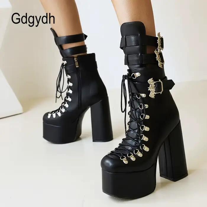 Gdgydh Style gothique noir plate-forme bottes ailes de chauve-souris Sexy club nuit bottes modernes femmes mi-mollet cheville boucle sangle grande taille 46