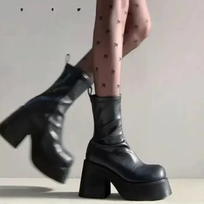 Bottines à plateforme pour femmes, nouvelle mode, fermeture éclair latérale, bottes courtes élégantes, noires, talons hauts carrés, chaussons modernes pour femmes