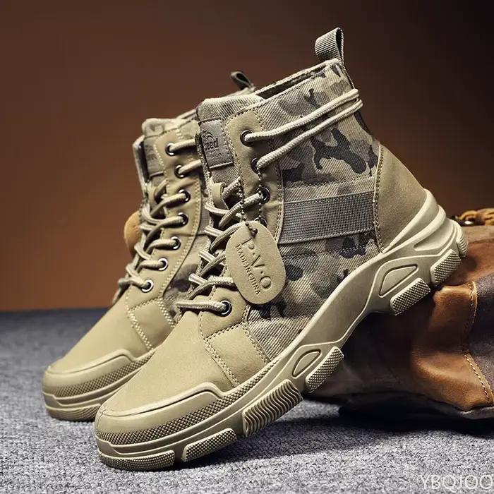 Hommes bottes décontracté en plein air désert