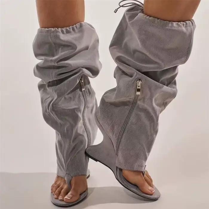 Bottes Gioio en cuir synthétique pour femmes, talons inclinés irréguliers, bout à clip, haute cheville, printemps automne, élégance chic pour femmes occasions spéciales