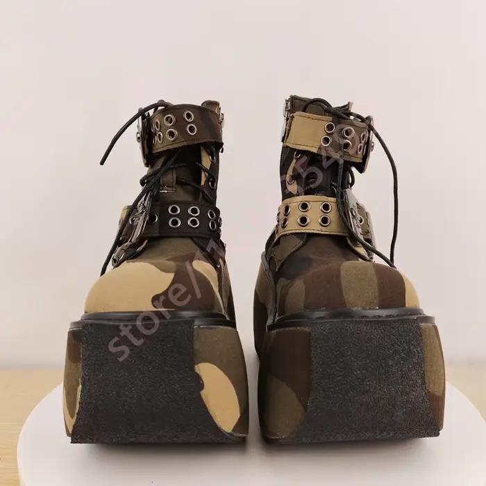 Bottes courtes de Camouflage avec boucle de ceinture de réservoir, nouvelles bottes rondes de Style de rue à lacets et talons compensés, bottes de scène décontractées à la mode pour fête, 2025