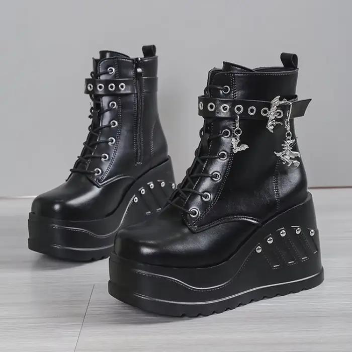 2024 nouvelles bottes pour femmes mode offre spéciale Punk Goth plate-forme talons compensés