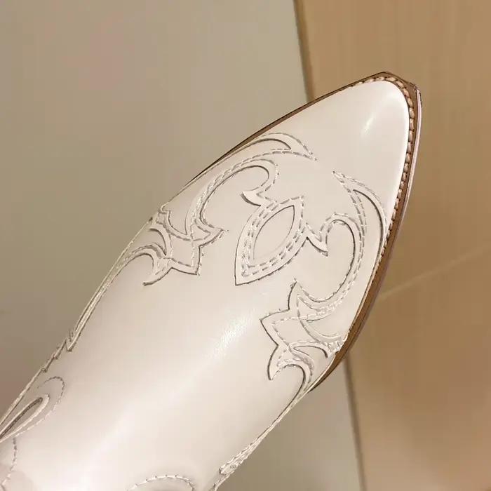Bottes occidentales brodées mi-mollet pour femmes