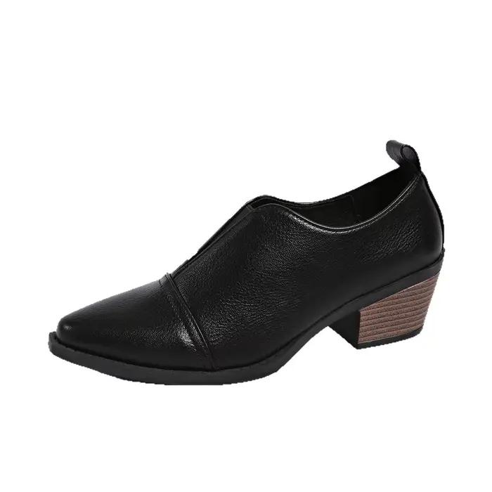 Bottines noires à talons épais et bout pointu pour femmes