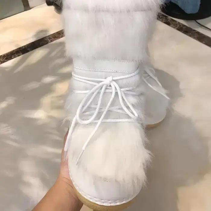 Marque de mode femmes botte européenne américaine mode botte spatiale laine pain chaussures botte de neige en peluche thermique femmes chaussure 2024
