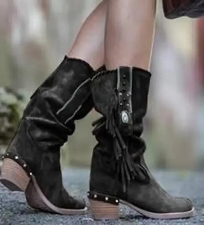Bottes bohèmes mi-mollet pour femmes en faux daim avec rivets et pompons, talons carrés, velours doux, hiver, nouveau modèle 2024