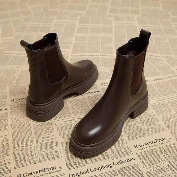 Bottines Chelsea pour femmes, bottines à talons hauts à la mode, talon épais français, bottes noires à talon cheminée, chaussures pour femmes