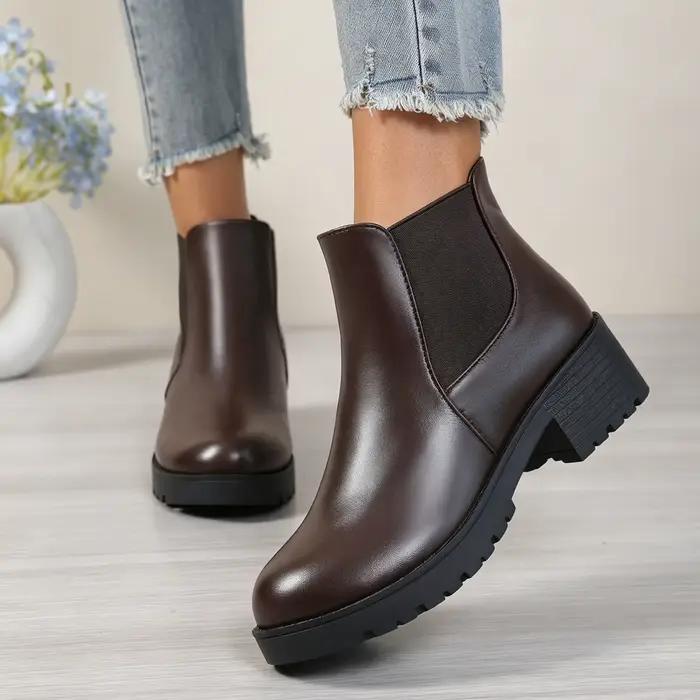 Bottines pour femmes à talon épais et plateforme, style britannique, semelle épaisse, talons moyens, bottines Chelsea décontractées pour l'automne et l'hiver, chaussures décontractées.
