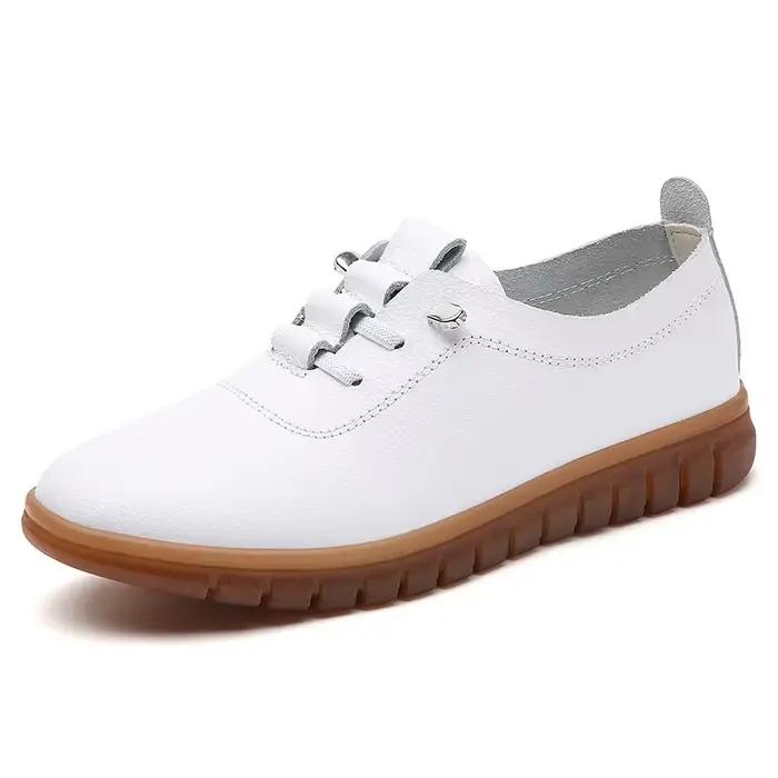 Chaussures pour maman, confortables et anti-fatigue, chaussures blanches pour femmes, pour le printemps et l'automne, chaussures décontractées de voyage, chaussures à semelle souple pour femmes