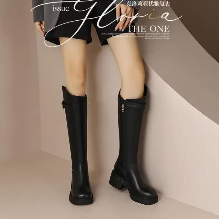 Bottes classiques chaudes au genou pour femmes