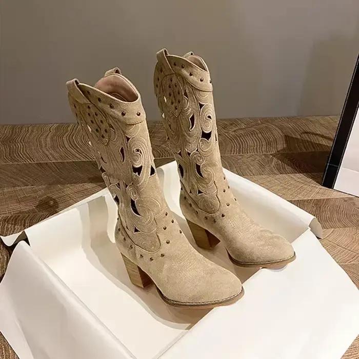 Bottes occidentales Vintage brodées creuses pour femmes, bottes de Cowboy hautes à talons épais, en cuir Pu, bottines de chevalier, automne 2025