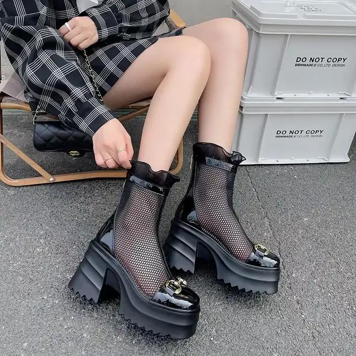 Bottes respirantes au talon carré style japonais pour femmes, été Kawaii, confort et élégance pour toutes les occasions