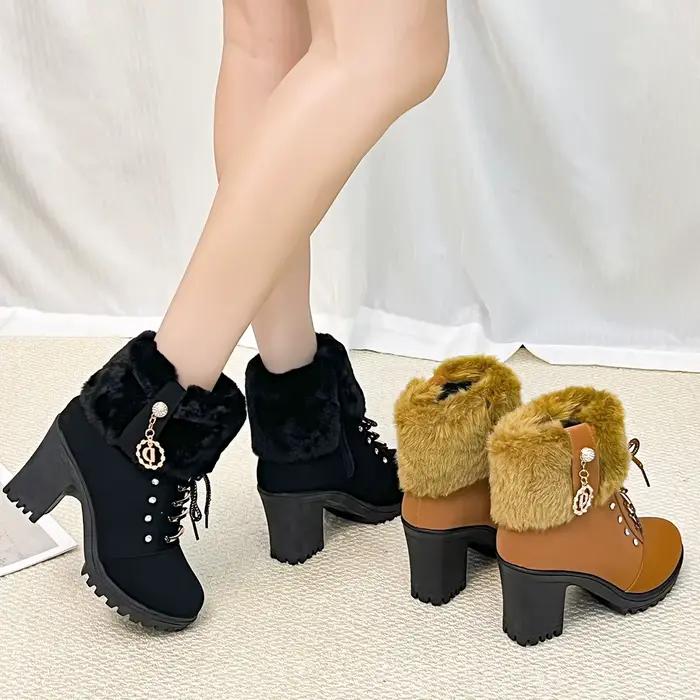 Bottes de cheville en nubuck romaines élégantes pour femmes avec talons carrés et semelles en caoutchouc pour les sorties hivernales et les occasions spéciales