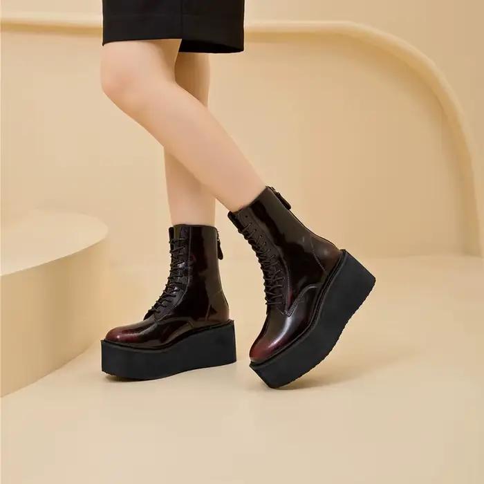 Bottines et bottes pour femmes
