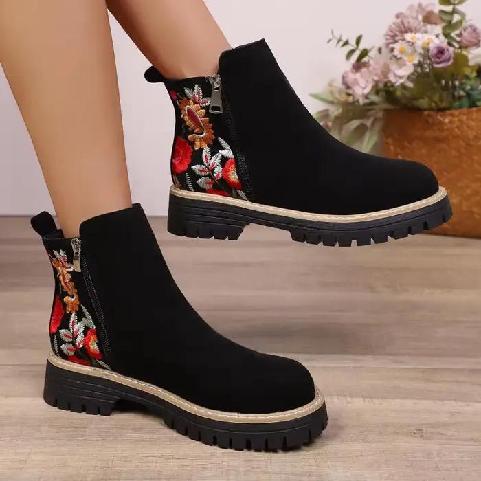 Bottines Chelsea noires en daim brodées de fleurs colorées pour femme