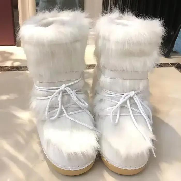 Marque de mode femmes botte européenne américaine mode botte spatiale laine pain chaussures botte de neige en peluche thermique femmes chaussure 2024