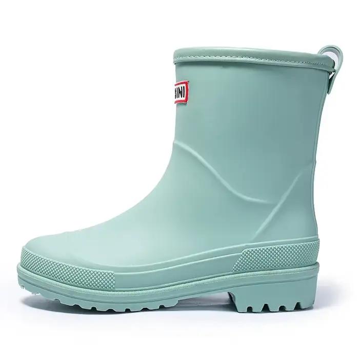 Bottes de pluie doublées de polaire pour femmes, nouveau Style Preppy, chaussures en caoutchouc antidérapantes, vêtements d'extérieur à la mode, belles imperméables pour adultes, hiver
