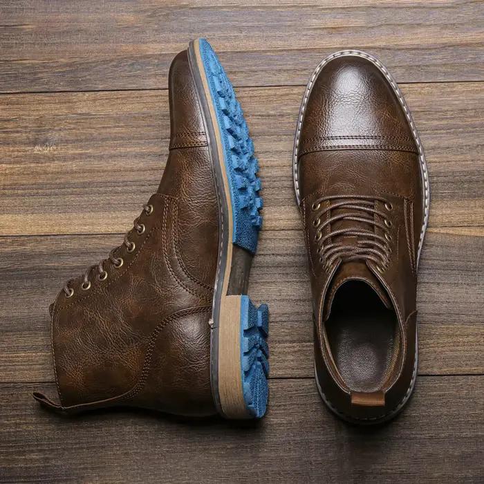 Bottes militaires robustes