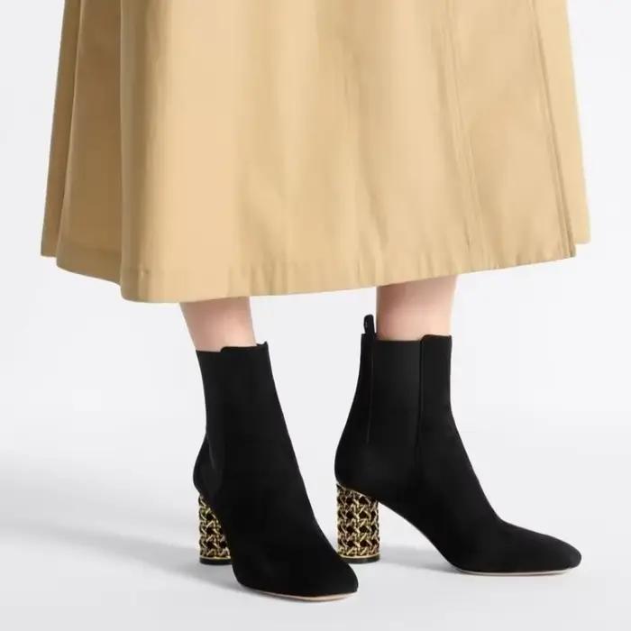 CommConsulShopping-Bottes courtes en daim noir pour femmes