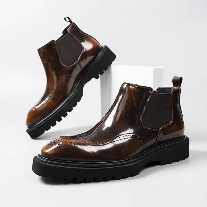 Bottes montantes élégantes en cuir pour hommes, chaussures de qualité supérieure faites à la main de Style britannique au Design sculpté