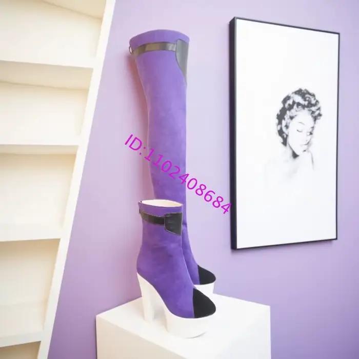 Bottes à talon épais asymétriques violettes à plateforme haute