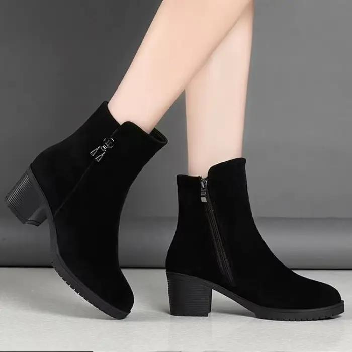 Bottes en daim de haute qualité pour femmes, bottes courtes avec talons carrés et fermeture éclair latérale pour printemps automne occasions spéciales