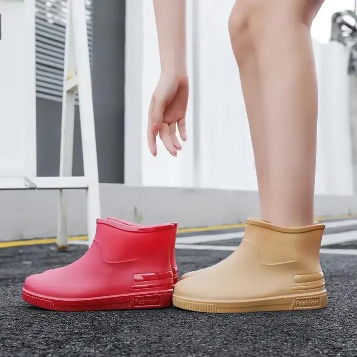 Bottes de pluie basses pour femmes, tendance, chaudes, antidérapantes, en PVC, couleur unie, fabriquées en Chine continentale