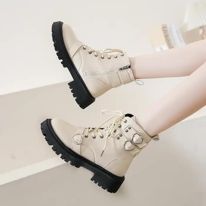 Bottes de rinçage à plateforme épaisse pour femmes, cuir PU, optique, bottes courtes astronomiques, chaussures de moto noires, cœur strucunky, automne 2024