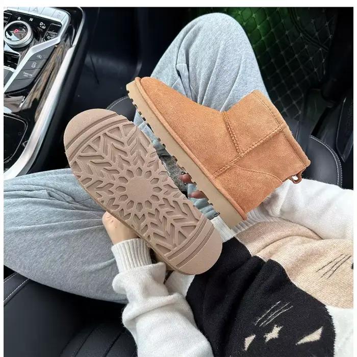 Bottes de neige intégrées en peau de mouton et laine pour hommes et femmes