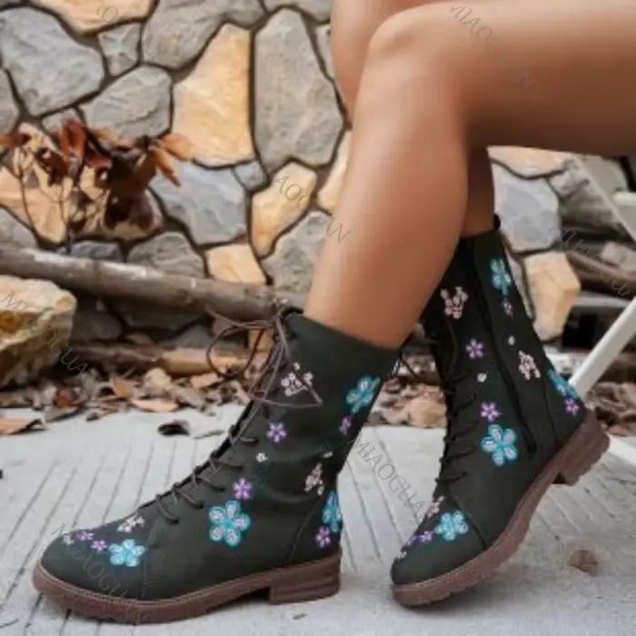 Femme bottines rétro broderie printemps automne chaussures femmes décontracté épais talon bas fermeture éclair latérale Western tête ronde mode Botines bottes femmes	 chaussure femme bottine femme cha
