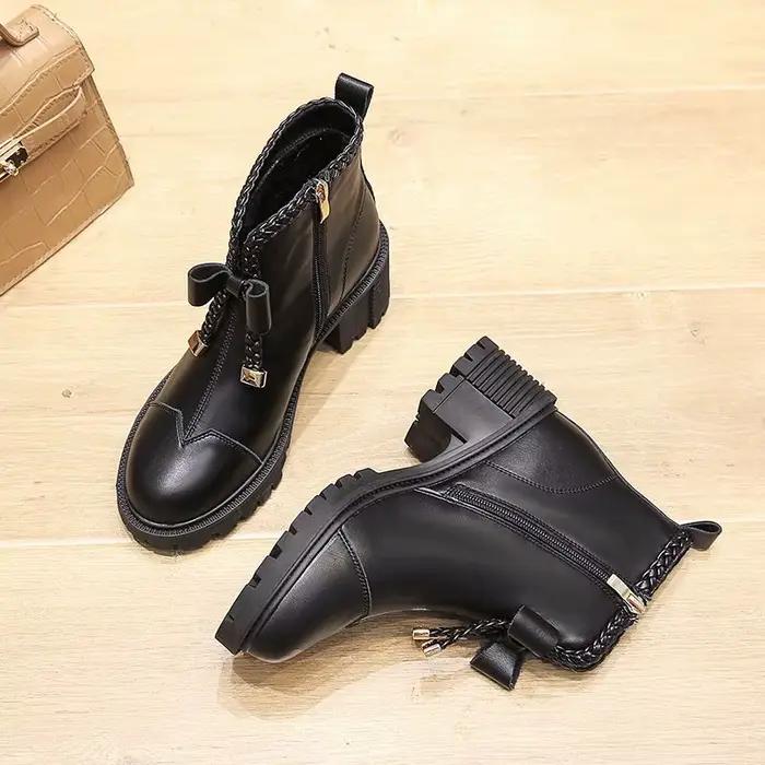 Bottines à talons blancs pour femmes style punk moderne boots courtes bout rond platesforme gothique printemps automne