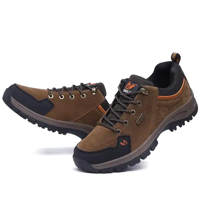 Chaussures décontractées en cuir pour hommes, baskets chaudes en fourrure antidérapantes pour l'hiver, chaussures de marche en daim pour femmes, chaussures de cowboy à lacets pour garçons, printemps-é