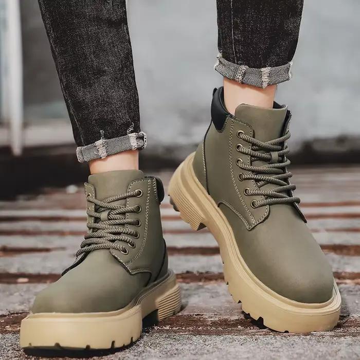 Bottes hommes bottes hautes hommes chaussures en cuir hiver mode peluche chaussures chaudes baskets d'extérieur à lacets bottines antidérapantes mâle