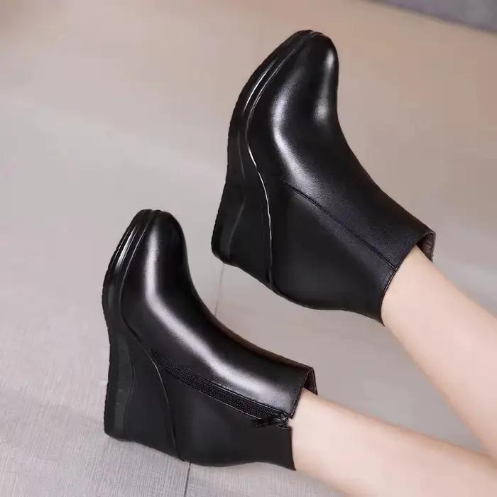 2025 bottines à plate-forme en cuir véritable femmes mode chaussures compensées automne femmes Sexy chaussures à talons hauts femmes chaudes bottes de neige