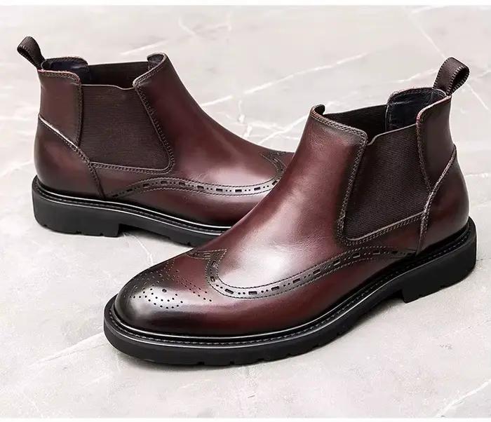 Bottines montantes européennes à bout rond sculpté en cuir richelieu à semelle épaisse pour un usage confortable