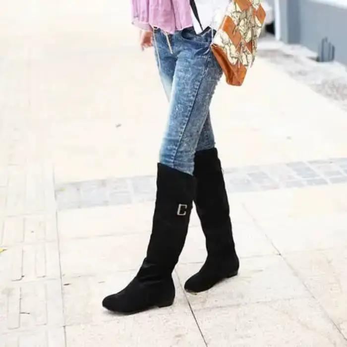 Botas Mujer Style genou bottes hautes femmes bout rond talon plat mode boucle de ceinture Femme noir jaune marron