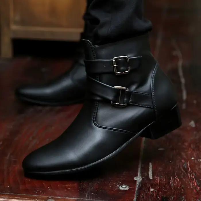 Bottes Chelsea en cuir pour hommes, bottes habillées blanches de styliste, décontractées, montantes, avec sangle à boucle, chaussures formelles, bottes de moto, 2024