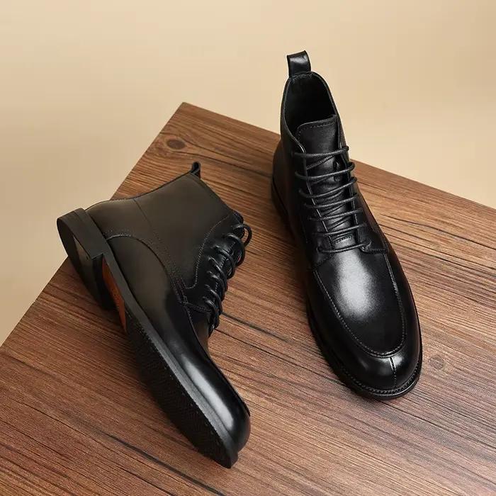 Nouvelles bottes pour hommes