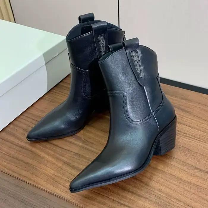 Femmes talon épais bottes courtes en cuir véritable bout pointu chaîne perle décor cheville Botas dames automne