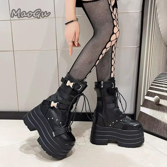 Design de mode Super haute femmes bottes fond épais boucle sangles à lacets gothique
