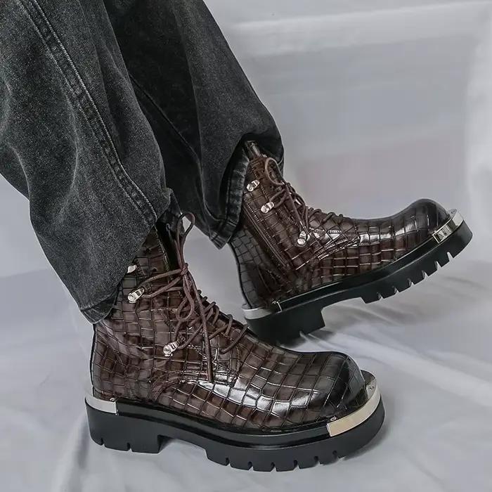 Bottines en cuir à plateforme pour hommes, chaussures de moto, semelles montantes en caoutchouc, à lacets, Punk, à la mode, décoration en métal