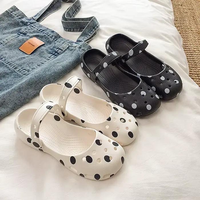 Chaussons Mary Jane à pois pour femme, nouvelle collection été 2026, semelle épaisse antidérapante et respirante, pour la maison